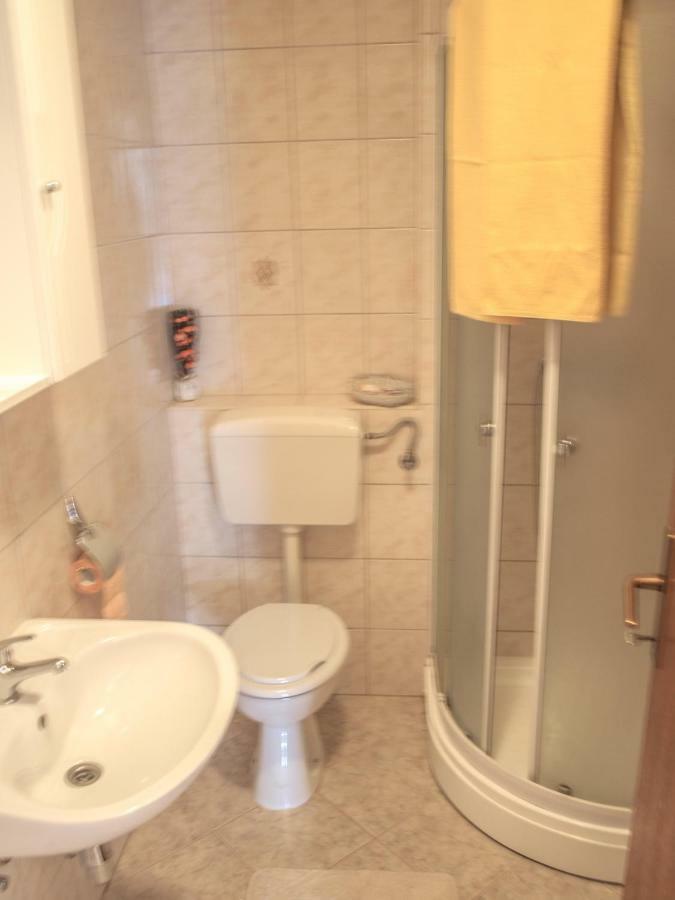 Apartment Pletikosic Каштела Экстерьер фото